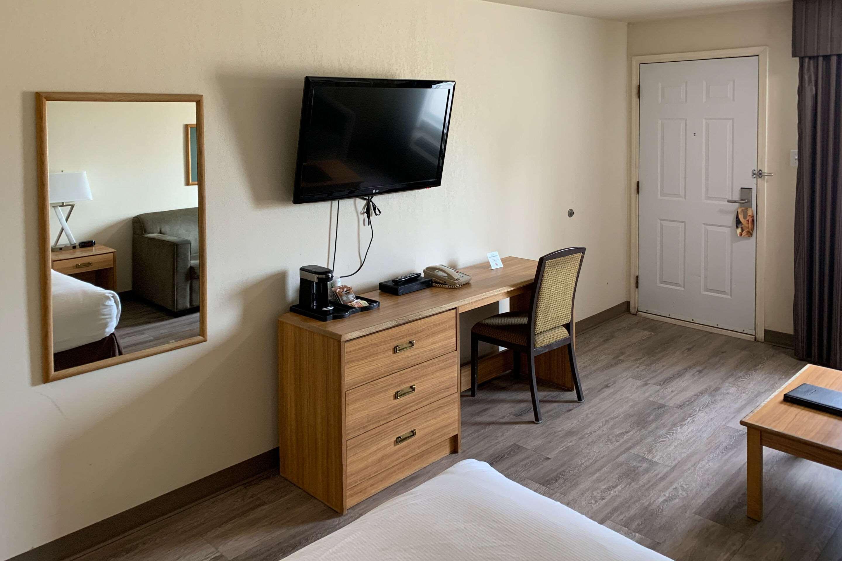 Super 8 By Wyndham Greensburg Esterno foto