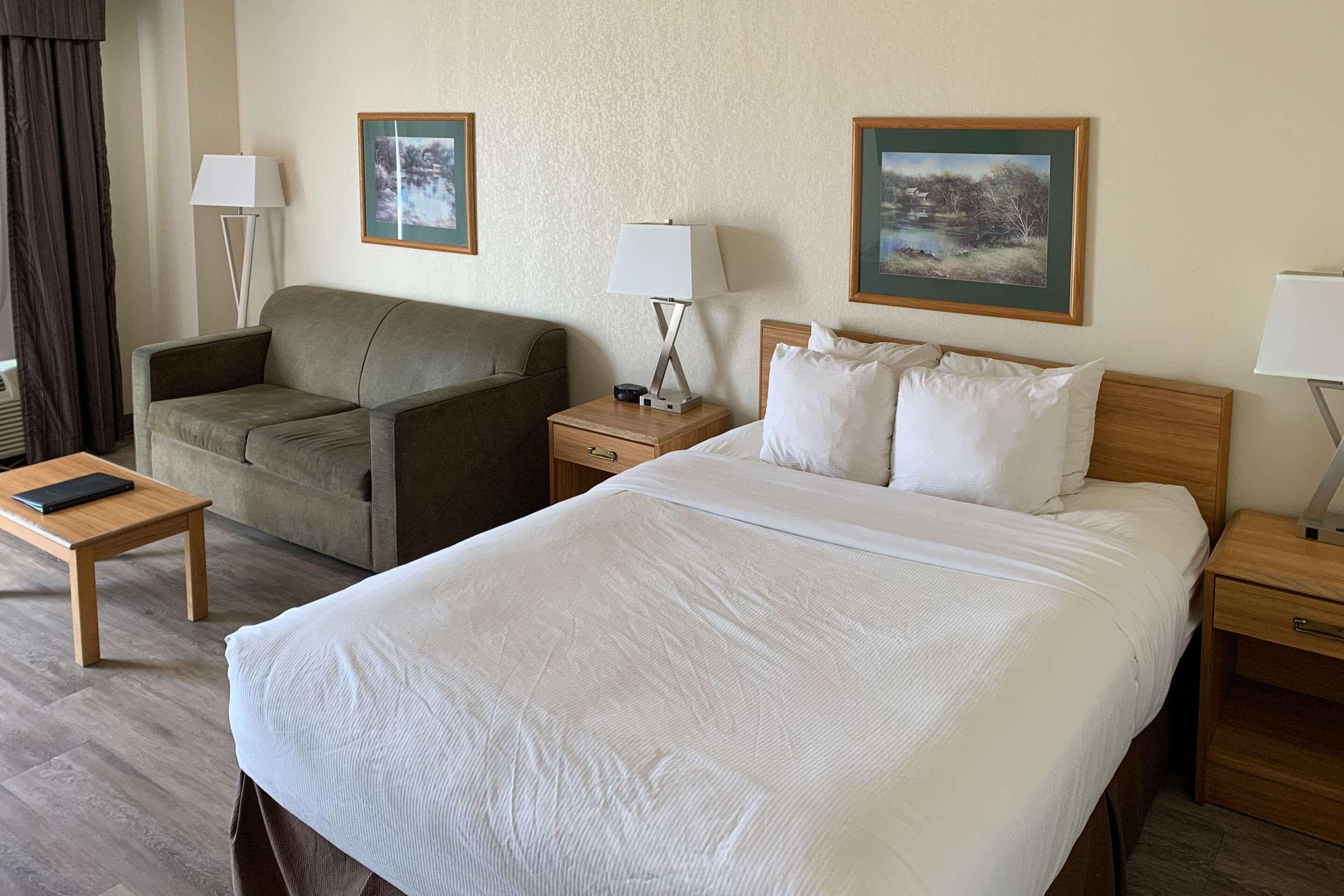 Super 8 By Wyndham Greensburg Esterno foto