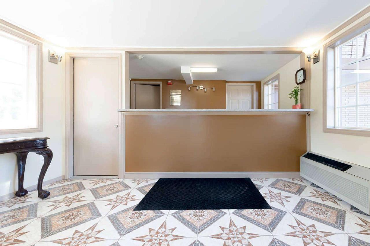 Super 8 By Wyndham Greensburg Esterno foto