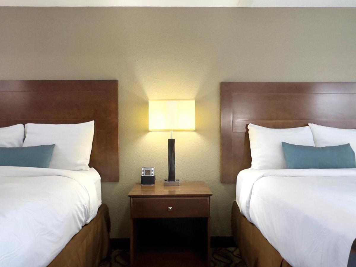 Super 8 By Wyndham Greensburg Esterno foto