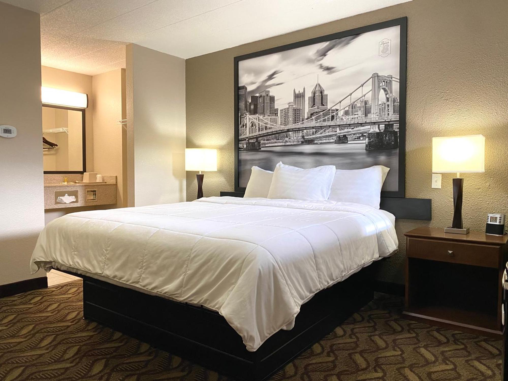 Super 8 By Wyndham Greensburg Esterno foto